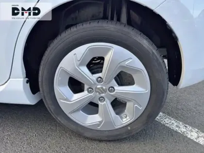 Photo 12 Suzuki Swift  1.2 Hybrid 83ch Privilège