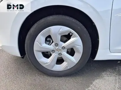 Photo 13 Suzuki Swift  1.2 Hybrid 83ch Privilège