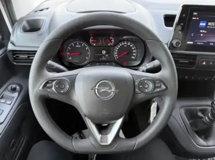 Photo 14 Opel Combo Cargo  XL 950Kg BlueHDi 100ch S&S