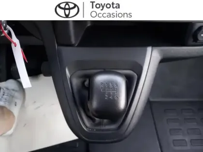 Photo 8 Toyota Proace  Verso Long 2.0 140 D-4D Dynamic Connect RC23
