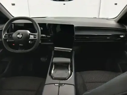 Photo 12 Renault Austral  1.2 E-Tech full hybrid 200ch Iconic esprit Alpine- 24