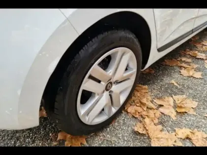 Photo 12 Renault Clio  1.0 Eco-G 100ch Techno - 25