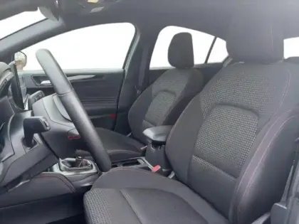 Photo 6 Ford Focus  1.0 Flexifuel mHEV 125ch ST-Line X