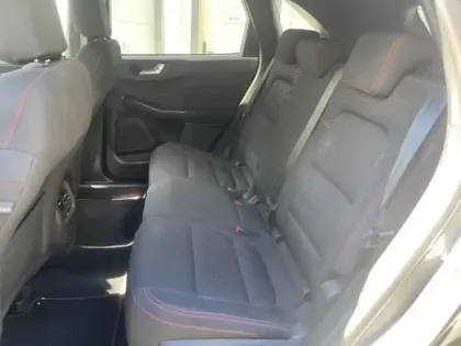 Photo 11 Ford Kuga  2.5 Duratec 190ch FHEV E85 ST-Line BVA