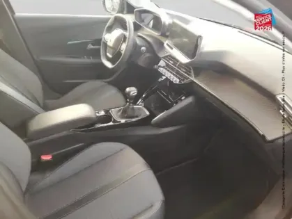 Photo 19 Peugeot 208  1.2 PureTech 100ch S&S Allure Pack 118g