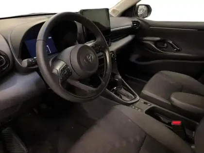 Photo 14 Toyota Yaris  116h Design 5p MY25