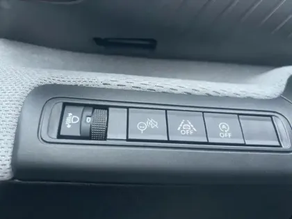 Photo 13 Citroën C3  1.2 Turbo 100ch MAX