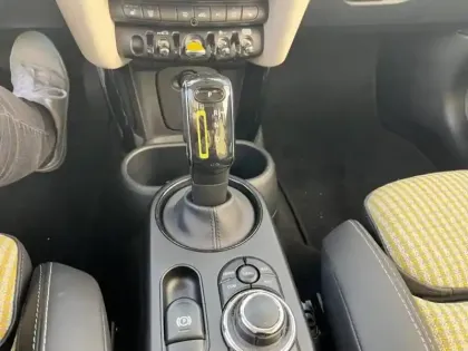 Photo 8 Mini Mini  Cooper SE 184ch  Essential BVA