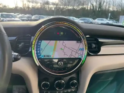 Photo 7 Mini Mini  Cooper SE 184ch  Essential BVA