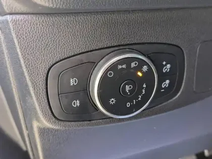 Photo 12 Ford Focus  1.0 Flexifuel mHEV 125ch ST-Line Design