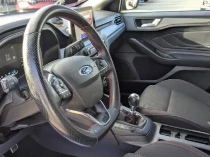 Photo 11 Ford Focus  1.0 Flexifuel mHEV 125ch ST-Line Design