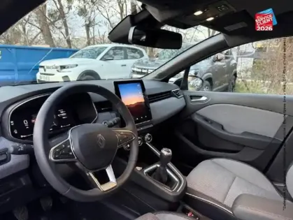 Photo 29 Renault Clio  1.0 Eco-G 100ch Techno - 24 Camera GPS