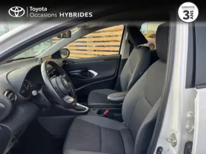 Photo 10 Toyota Yaris  116h Dynamic 5p MC24