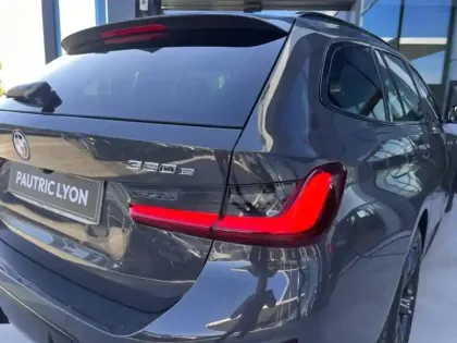 Photo 13 BMW Serie 3 Série 3 Touring 330eA xDrive 292ch M Sport