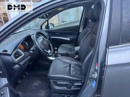 Photo 8 Suzuki S-cross  1.4 Boosterjet Hybrid 129ch Style Euro6d-T