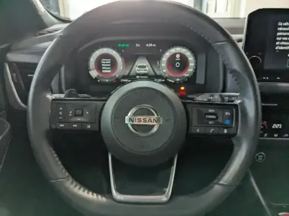 Photo 12 Nissan Qashqai  1.3 Mild Hybrid 158ch Tekna 4x4 Xtronic