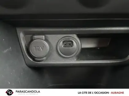 Photo 12 Peugeot 208  Affaire 1.2 PureTech 82ch S&S Premium Pack Euro6c