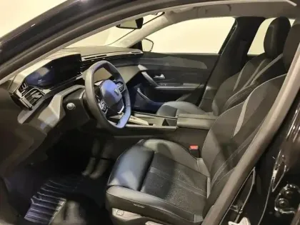 Photo 9 Peugeot 308  SW 1.5 BlueHDi 130 Allure EAT8 Pack hiver GPS Camera Carplay