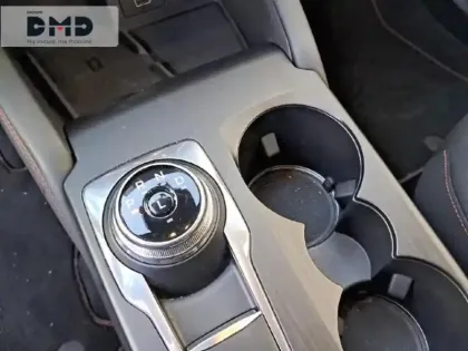 Photo 7 Ford Kuga  2.5 Duratec 180ch Hybrid FlexiFuel ST-Line Powershift