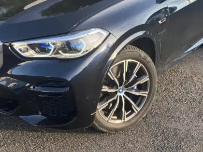 Photo 6 BMW X5  xDrive45e 394ch M Sport 17cv