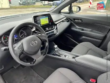 Photo 14 Toyota C-HR  122h Dynamic 2WD E-CVT MY20