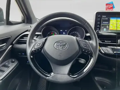Photo 11 Toyota C-HR  122h Dynamic 2WD E-CVT MY20