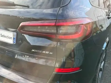 Photo 5 BMW X5  xDrive45e 394ch M Sport 17cv