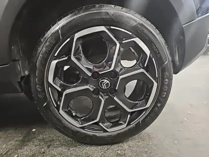 Photo 10 Citroën C3  1.2 Turbo 100ch MAX