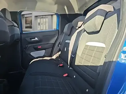 Photo 9 Citroën C3  1.2 Turbo 100ch PLUS