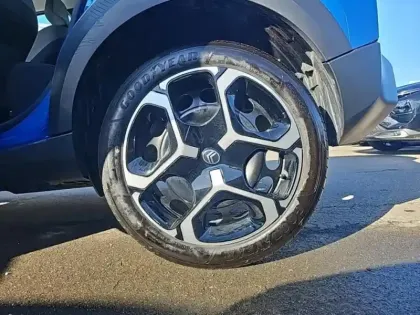 Photo 10 Citroën C3  1.2 Turbo 100ch PLUS