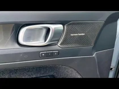 Photo 10 Volvo Xc40  Recharge Twin 408ch Ultimate AWD EDT