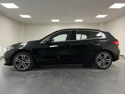 Photo 6 BMW Serie 1 Série 1 118dA 150ch Business Design 8cv