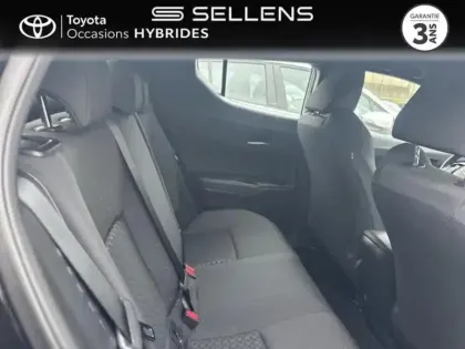 Photo 6 Toyota C-HR  1.8 Hybride 122ch Dynamic E-CVT