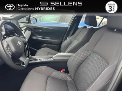 Photo 10 Toyota C-HR  1.8 Hybride 122ch Dynamic E-CVT