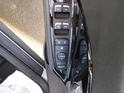 Photo 14 Kia Niro  1.6 GDi 105ch ISG + électrique 43.5ch Lounge DCT6 MY22