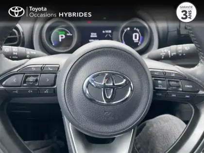 Photo 8 Toyota Yaris  116h Design 5p MY22