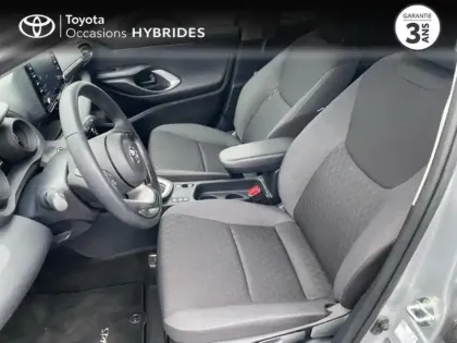Photo 10 Toyota Yaris  116h Design 5p MY22