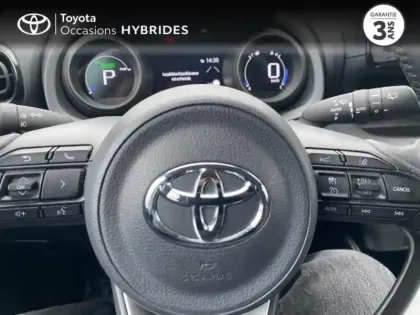 Photo 12 Toyota Yaris  116h Design 5p MY22