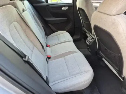 Photo 17 Volvo Xc40  Recharge 231ch Start EDT