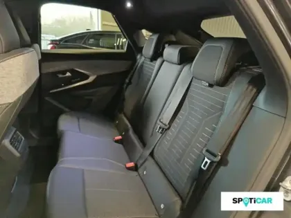 Photo 9 Peugeot 3008  1.2 Hybrid 136ch Allure e-DCS6