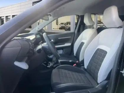 Photo 8 Citroën C3  1.2 Turbo 100ch MAX