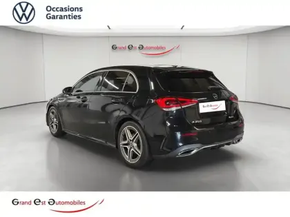 Photo 17 Mercedes Classe A  250 224ch 4Matic AMG Line 7G-DCT