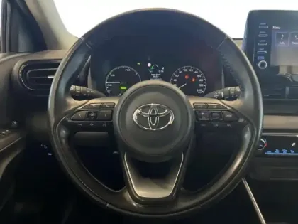 Photo 12 Toyota Yaris  116h Dynamic Business 5p + Programme Beyond Zero Academy MY22