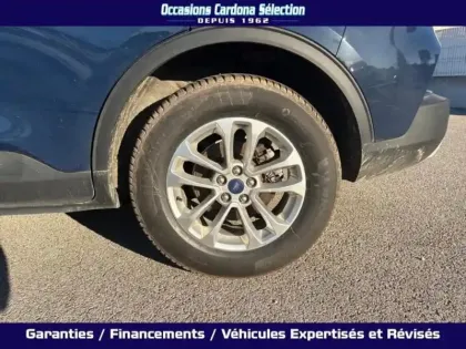 Photo 10 Ford Kuga  2.5 Duratec 190ch FHEV E85 Titanium BVA