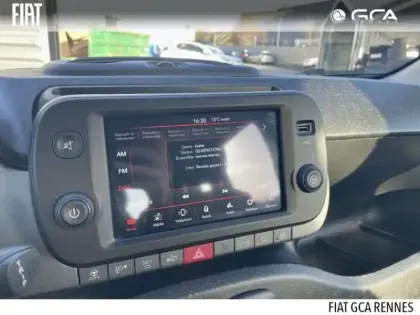 Photo 26 Fiat Panda  1.0 70ch BSG S&S City Cross Plus