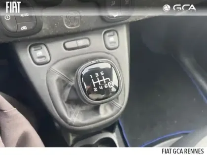 Photo 8 Fiat Panda  1.0 70ch BSG S&S City Cross Plus