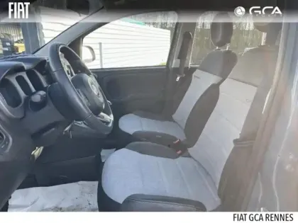 Photo 19 Fiat Panda  1.0 70ch BSG S&S City Cross Plus