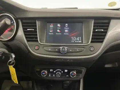 Photo 11 Opel Crossland X  1.5 D 120ch Elegance BVA Euro 6d-T