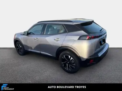 Photo 6 Peugeot 2008  e- 136ch Allure