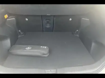 Photo 8 Toyota Yaris  Cross 116h Design Cargo 2WD